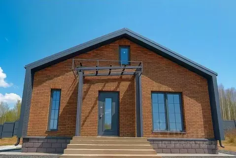 Коттедж в Свердловская область, Екатеринбург ул. Лучистая (94 м)