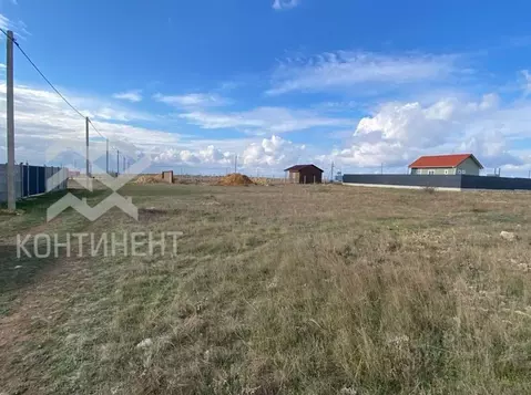 Участок в Крым, Черноморский район, Оленевское с/пос, с. Оленевка  ...