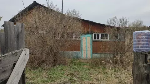 Дом в Свердловская область, Горноуральский муниципальный округ, с. ...