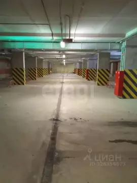 Гараж в Санкт-Петербург ул. Русановская, 16к4 (15 м)