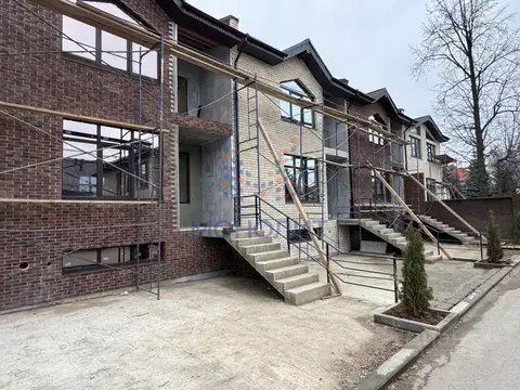 Таунхаус в Москва пос. Газопровод, ул. 2-я Лесные Поляны, 2 (150 м)