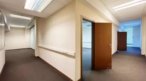 Офис в Москва Верейская ул., 17 (218 м)