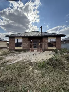 Дом в Курская область, Курский район, Нижнемедведицкий сельсовет, д. ...