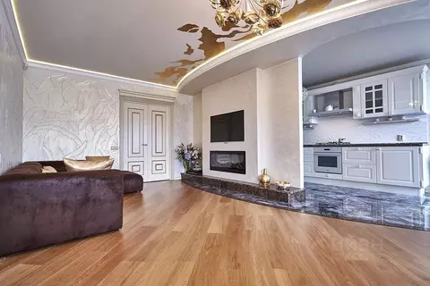 3-к кв. Краснодарский край, Краснодар Центральный мкр, ул. Им. ...