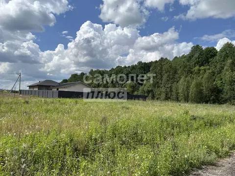 Участок в Калужская область, Совхоз Боровский с/пос, д. Уваровское  ...