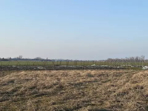 Участок в Краснодарский край, Динской район, Новотитаровское с/пос, с. ...