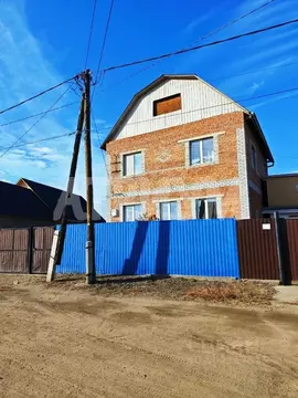 Дом в Бурятия, Улан-Удэ Листвяная ул., 7 (150 м)