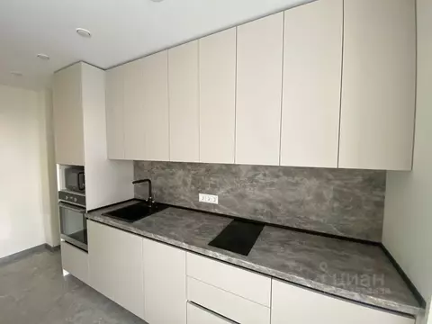 2-к кв. Приморский край, Владивосток Русская ул., 63Лк1 (50.0 м)