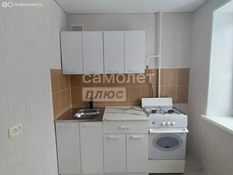 1-комнатная квартира: Златоуст, улица имени А.С. Грибоедова, 3Б (28.1 ...