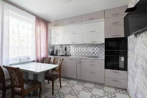 Продается 3-комнатная квартира