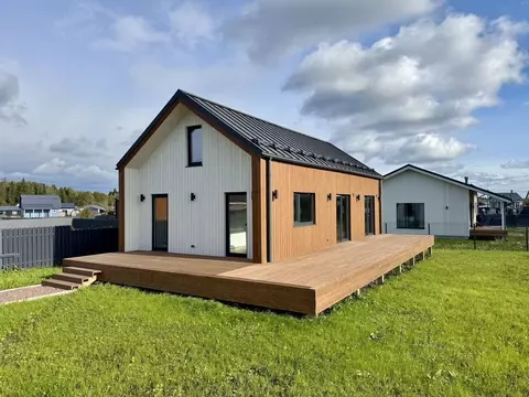 Дом в Ленинградская область, Волосовский район, Клопицкое с/пос, пос. ...