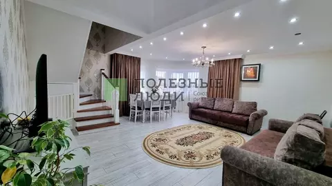 4-к кв. Астраханская область, Астрахань Бакинская ул., 122 (137.2 м)