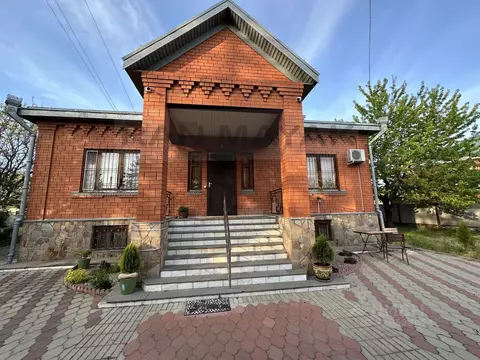 Дом в Адыгея, Майкоп ул. Герцена (265 м)