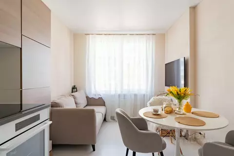 3-к кв. Санкт-Петербург ул. Крыленко, 1к1 (77.5 м)