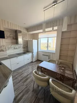 1-к кв. Крым, Симферополь ул. Караманова, 3 (45.0 м)