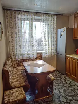 2-к кв. Москва Осенний бул., 12К4 (52.5 м)