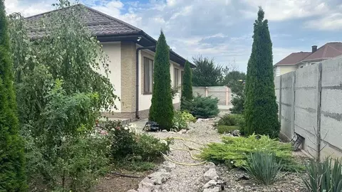 Дом в Крым, Симферопольский район, Добровское с/пос, с. Андрусово ул. ...