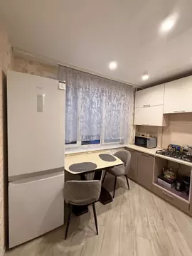 2-к кв. Тульская область, Новомосковск Донская ул., 16 (52.0 м)