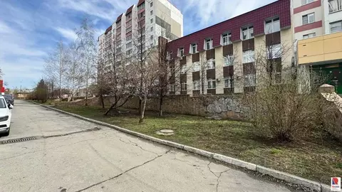 Помещение свободного назначения в Челябинская область, Челябинск ул. ...