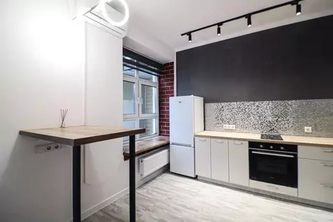 Студия Алтайский край, Барнаул ул. 1905 года, 25 (33.0 м)