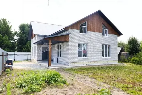 Дом в Тюменская область, Тюмень Парфеново мкр, ул. Комиссаржевской ...