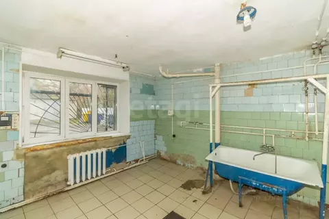 Помещение свободного назначения в Челябинская область, Челябинск ул. ...