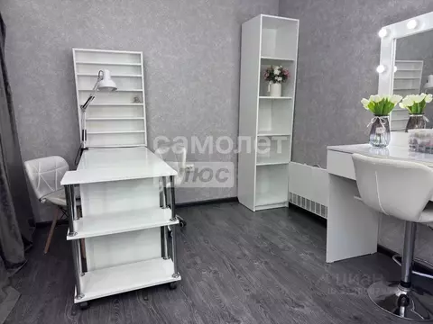 Помещение свободного назначения в Иркутская область, Иркутск ул. ...