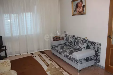 1-к кв. Тюменская область, Тюмень 6-й мкр, ул. Валерии Гнаровской, 10 ...