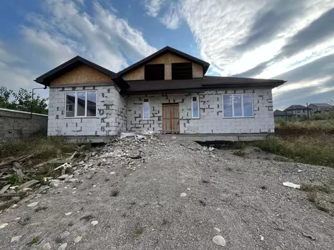 Дом в Кабардино-Балкария, Нальчик городской округ, с. Кенже ул. ...