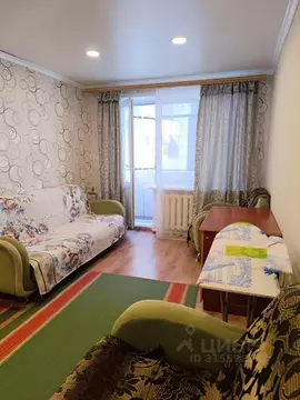 1-к кв. Курская область, Курск Садовая ул., 3 (32.4 м)