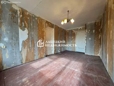 3-комнатная квартира: городской посёлок Красный Бор, улица Культуры, 5 ...