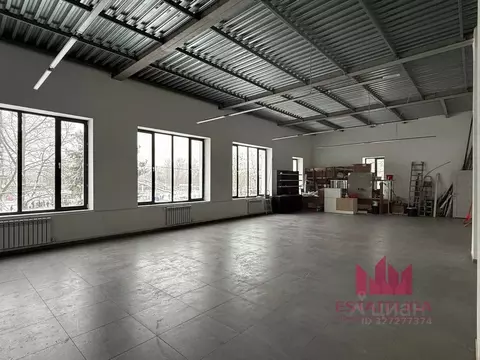 Помещение свободного назначения в Москва Вокзальная пл., 2С2 (330 м)