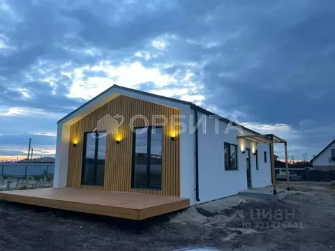 Дом в Тюменская область, Тюменский район, д. Якуши пер. Мичурина (80 ...