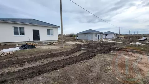 Дом в Крым, Симферопольский район, Кольчугинское с/пос, с. Прудовое ...