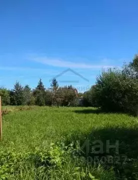 Участок в Калужская область, Дзержинский район, с. Дворцы ул. ...