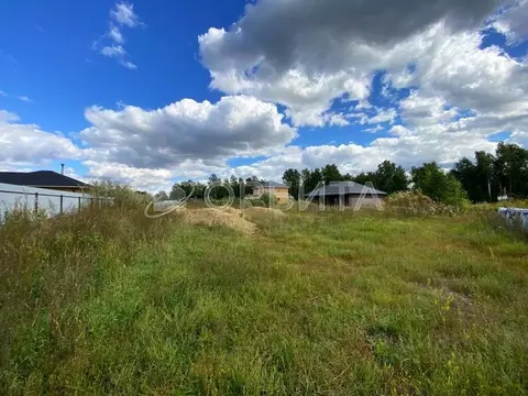 Участок в Тюменская область, Тюменский муниципальный округ, с. ...