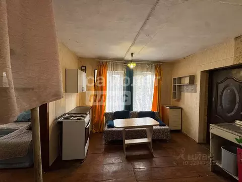 Дом в Алтайский край, Бийск ул. Максима Горького, 120 (30 м)