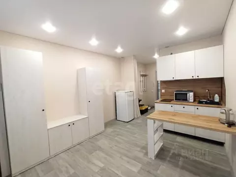 Студия Тюменская область, Тюмень ул. Первооткрывателей, 10 (20.0 м)