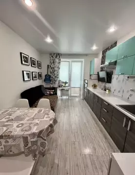 2-к кв. Татарстан, Казань ул. Азата Аббасова, 3 (60.7 м)