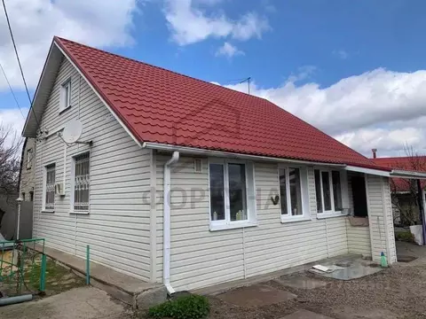 Дом в Воронежская область, Новоусманский район, Отрадненское с/пос, ...