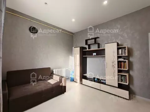 3-к кв. Волгоградская область, Волгоград ул. Дзержинского, 10 (61.5 м)