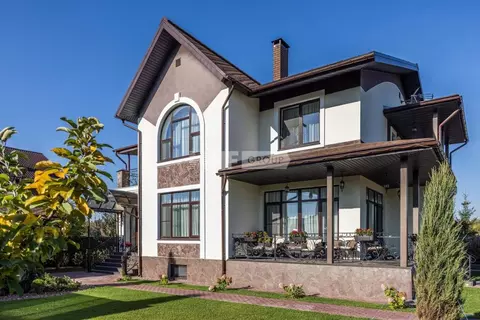 Дом в Москва д. Шарапово, ул. Горожанкина, 6/2 (800 м)