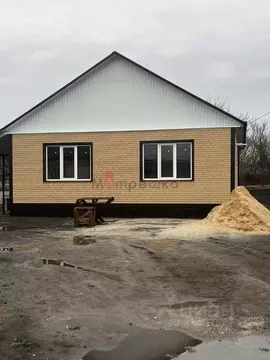 Дом в Белгородская область, Корочанский район, Бехтеевское с/пос, с. ...
