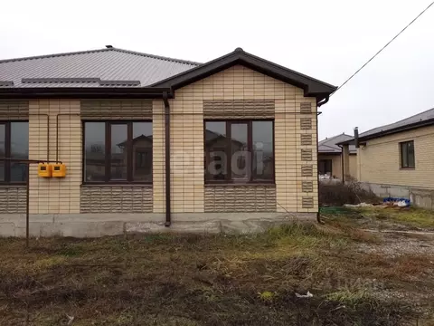 Дом в Ставропольский край, Михайловск Шпаковский район, ул. Дмитрия ...