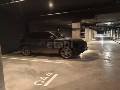 Гараж в Тюменская область, Тюмень ДОК мкр, ул. Воронинская, 47 (17 м)