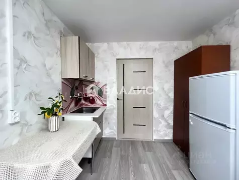 1-к кв. Бурятия, Улан-Удэ ул. Столбовая, 56 (18.6 м)