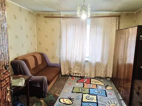 Комната Тюменская область, Тюмень ул. Республики, 218 (13.7 м)