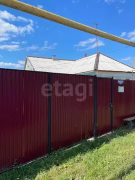 Дом в Белгородская область, Корочанский район, Ломовское с/пос, с. ...