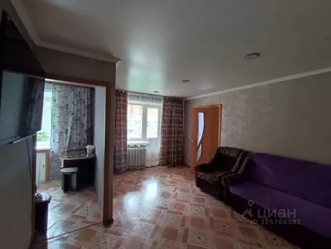 2-к кв. Алтай, Горно-Алтайск Коммунистический просп., 69 (43.3 м)