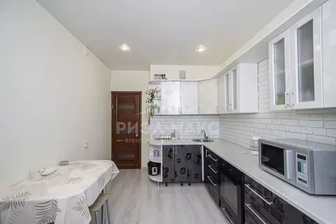 1-к кв. Брянская область, Брянск ул. Горбатова, 10 (48.0 м)